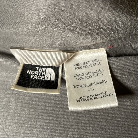 THE North Face Lined Windbreaker Size Medium - Picture 9 of 10